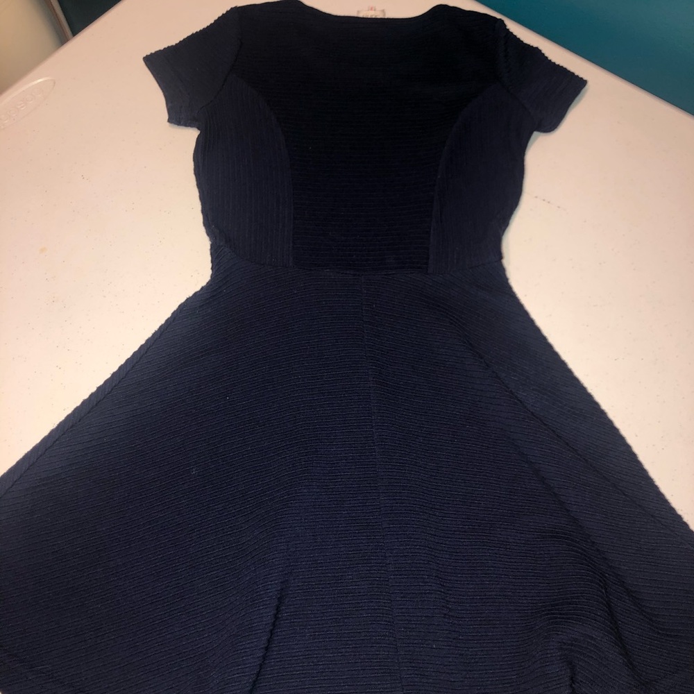 Beautiful girls Little Carl Mark John dress